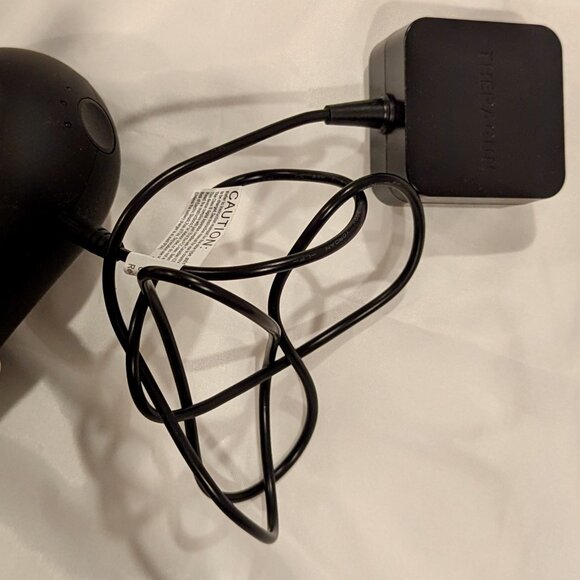 EUC Theragun Mini + 5 Attachments, Including 2 Extra Supersoft Ones + Zip Case - Picture 14 of 16